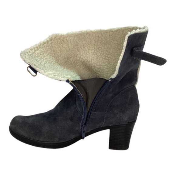 Clark’s Bendables blue suede sherpa lined heeled boots Women's size 8.5 - Picture 4 of 7